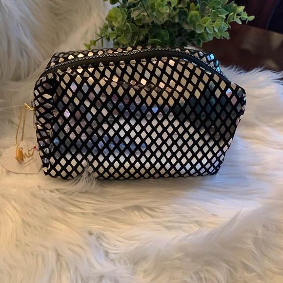 Imoshion Handbags - BLACK AND SILVER MAKEUP BAG